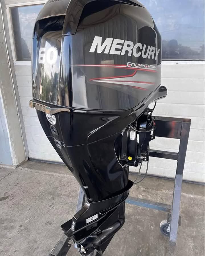 2021 Mercury 60HP 4-Stroke Outboard Motor 2021 Mercury 60HP 4-Stroke Outboard Motor