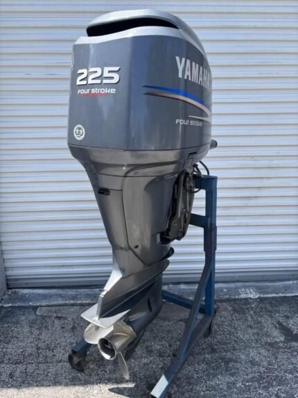 2010 Yamaha 225HP 4-Stroke Outboard Motor for sale