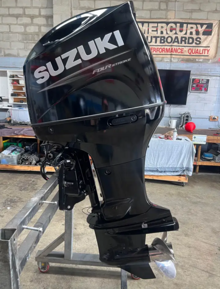 2022 Suzuki DF200A 200HP 4-Stroke Outboard Motor